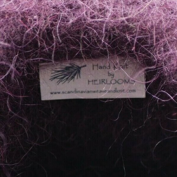 HEIRLOOMS Scandinavian Weave and Knit Purple Wool Hobo Hat - Picture 6 of 7